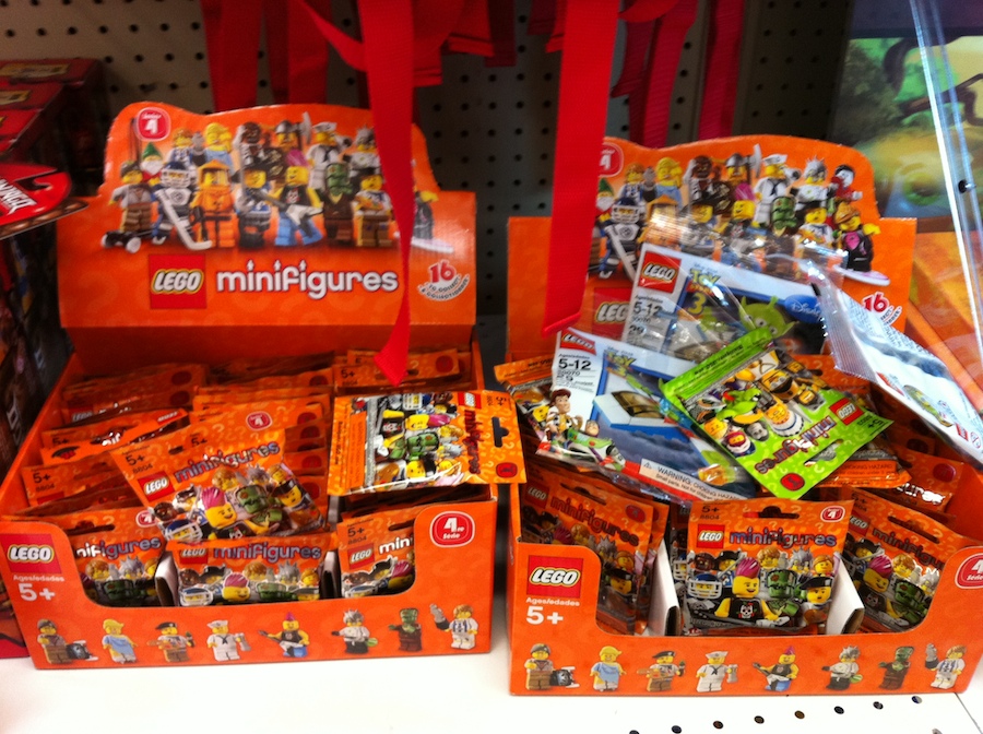 LEGO 2011 sets at Toys R Us