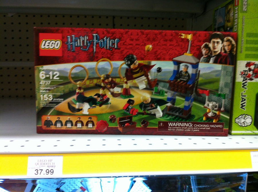 Toys R Us and LEGO Pricing