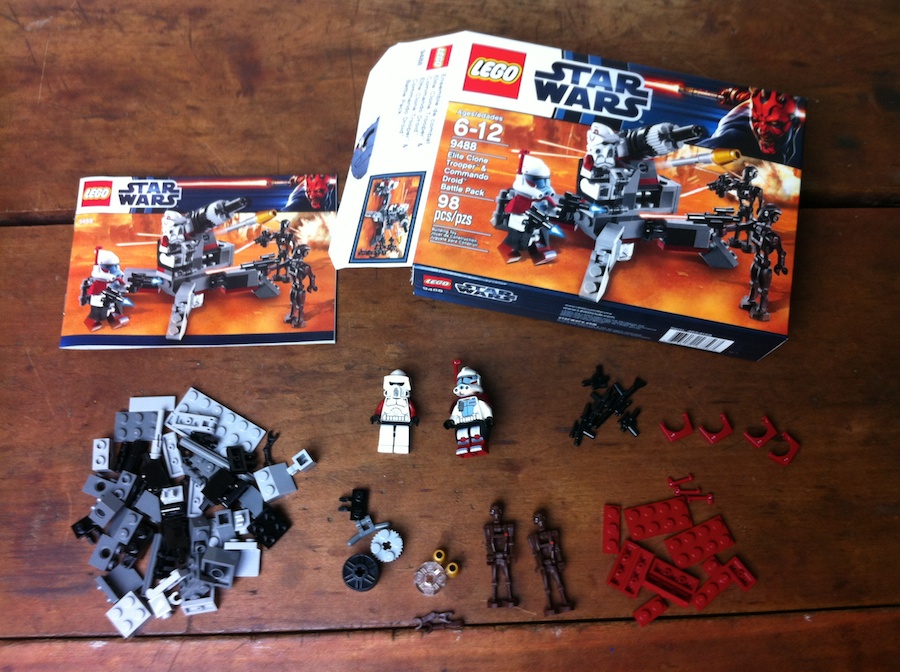 LEGO Star Wars 9488 Elite Clone Trooper & Commando Droid Battle Pack