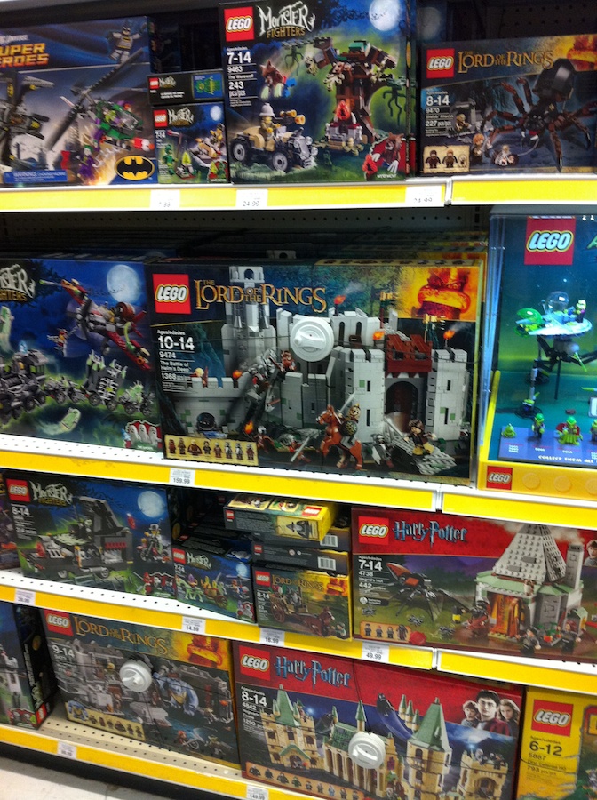 LEGO Lord of the Rings and Monster Fighters Sets Arrive at TRU