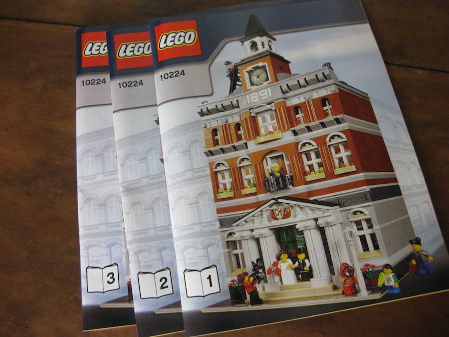 LEGO Town Hall Review