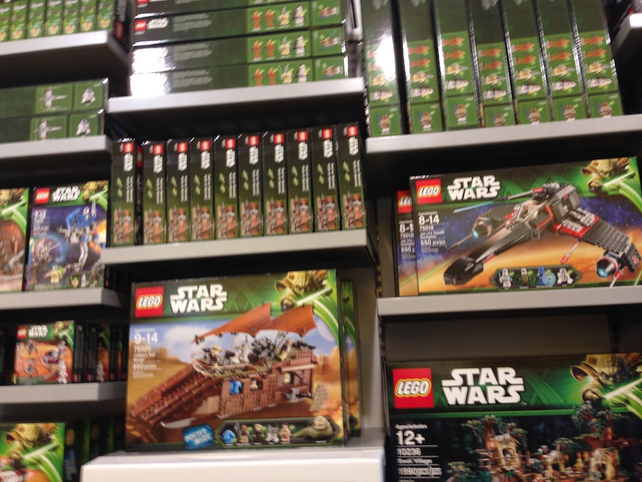 2014 Sets Arrive at LEGO Store!