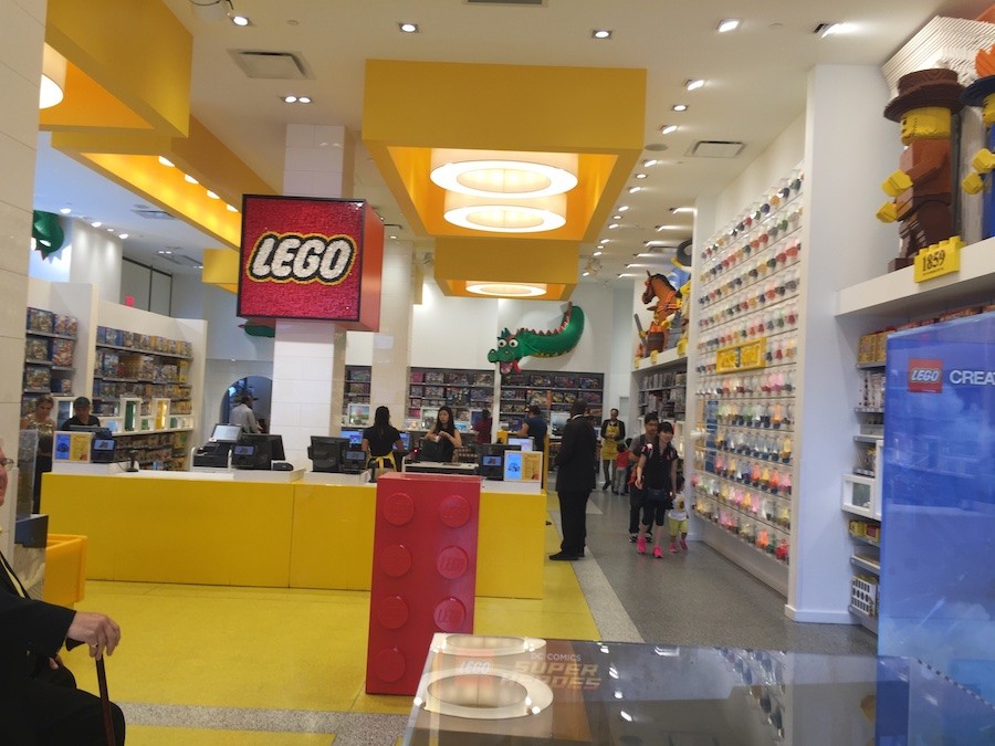 LEGO Flatiron Store
